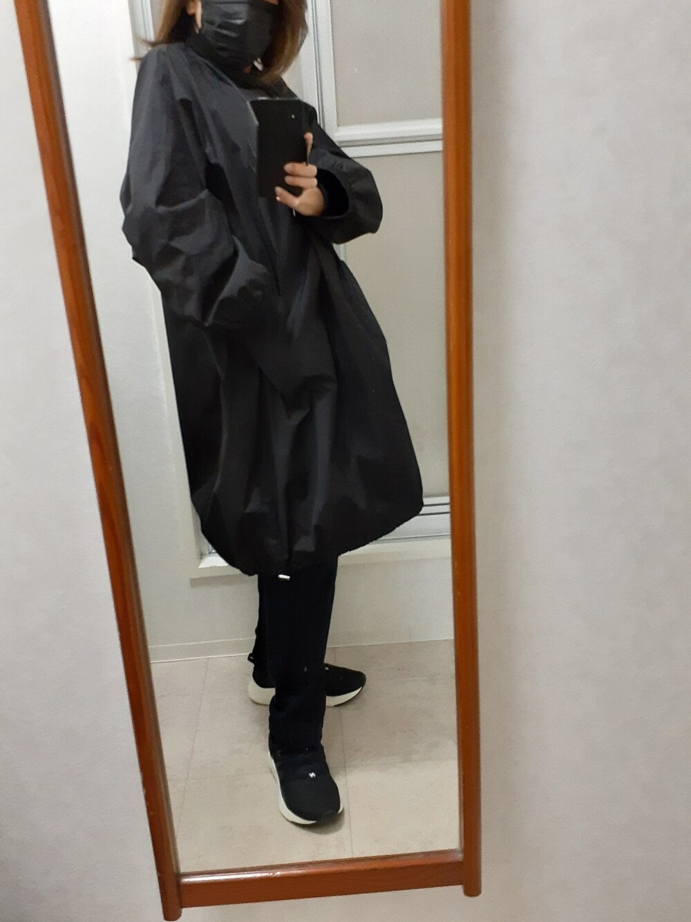 「Y’sのアイテム（ワンピース/ドレス、ブラック系）」を使った、ribenjicyanさん（レディース・154cm）の春コーディネートの2枚目の写真