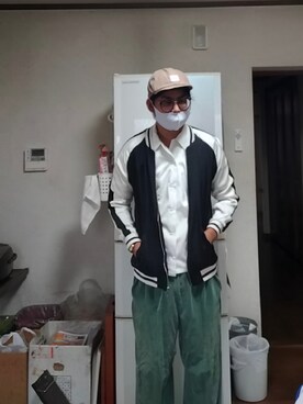 「COLEMAN（コールマン）のアイテム（キャップ）」を使った、Kazuさん（メンズ・177cm）の秋コーディネート