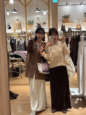 「LOWRYS FARM（ローリーズファーム）のアイテム（トートバッグ）」を使った、𝘺𝘶𝘳𝘢さん（レディース・153cm）の秋コーディネート