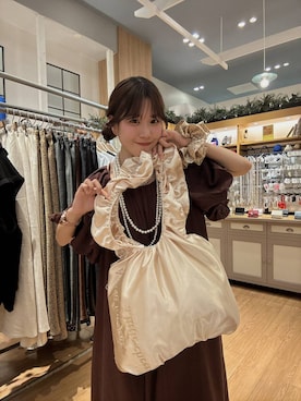「アイテム（シュシュ）」を使った、𝘺𝘶𝘳𝘢さん（レディース・153cm・20代）の夏コーディネート