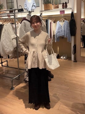 「大人女子カジュアル_LOWRYS FARM」｜𝘺𝘶𝘳𝘢さん（レディース・153cm）の冬コーディネート