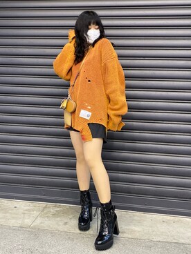 「ROYAL FLASH（ロイヤルフラッシュ）のアイテム（財布/小物）」を使った、カナさん（レディース・161cm）の冬コーディネート
