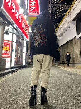 パーカーを使った サルエルパンツ のレディース人気ファッションコーディネート Wear