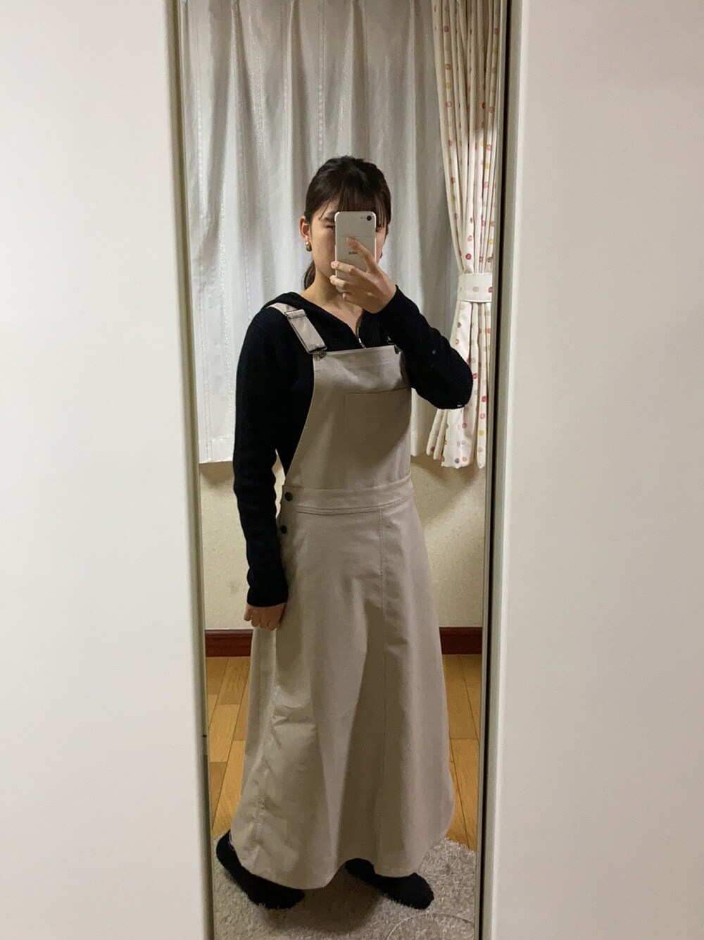 「day and dayのアイテム（ニット/セーター、ブラック系）」を使った、memeさん（レディース・156cm）の秋コーディネートの1枚目の写真