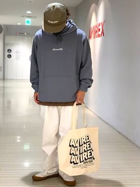 「プルオーバーパーカー」｜「アイテム（バッグ）」を使った、Kentoさん（メンズ・169cm）の秋コーディネート