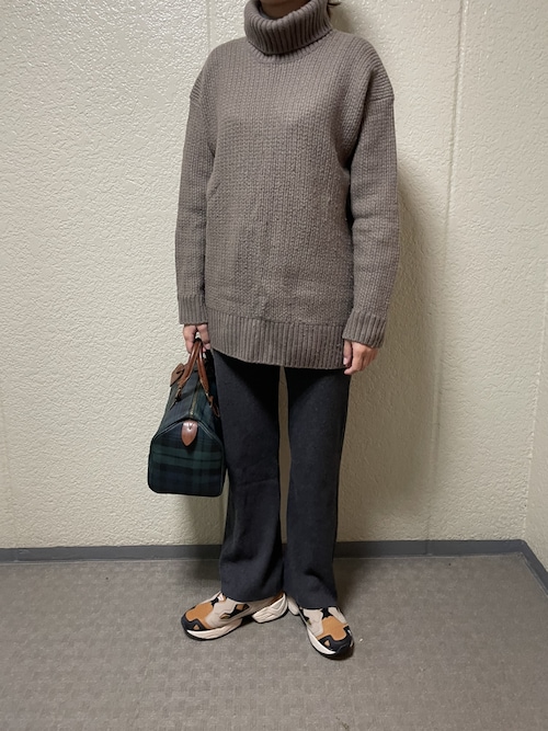 Spick & Span - spick & span 3Gスリットイリ タートルプルオーバー ブラウンD Spick & Span（スピックアンドスパン）の「3Gスリットイリ