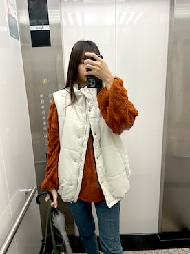 「アイテム（ベスト）」を使った、Lin.Fさん（レディース・168cm）の冬コーディネート