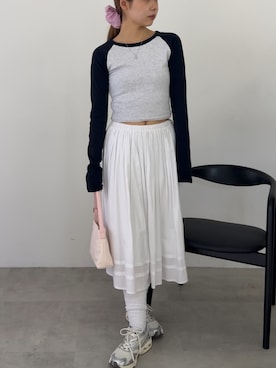 「アイテム（シュシュ）」を使った、さきさん（レディース・160cm）の秋コーディネート