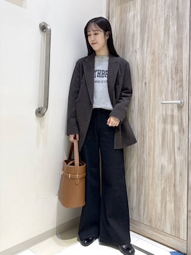 「VELETTO（ベレット）のBARNYARDSTORM / 【VELETTO / ヴェレット】/ バックルバッグ（ハンドバッグ）」を使った、nm0716xxxさん（レディース・163cm）の秋コーディネート