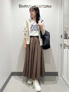 「アイテム（スカート、ブラウン系）」を使った、nm0716xxxさん（レディース・163cm）の秋コーディネート