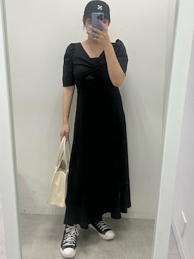 「one after another NICE CLAUP（ワンアフターアナザーナイスクラップ）のアイテム（キャップ）」を使った、江口光代さん（レディース・162cm）の夏コーディネート