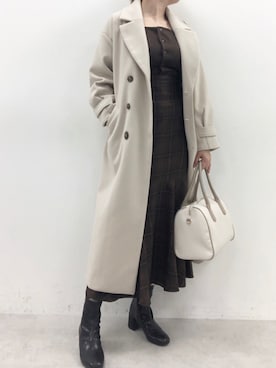 「ぺプラムトップス」｜「アイテム（トレンチコート）」を使った、江口光代さん（レディース・162cm）の秋コーディネート