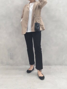 「H&M（エイチ・アンド・エム）のアイテム（バレエシューズ）」を使った、江口光代さん（レディース・162cm）の秋コーディネート