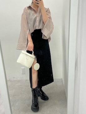 「one after another NICE CLAUP（ワンアフターアナザーナイスクラップ）のサイドボタンスリットスカート（スカート）」を使った、江口光代さん（レディース・162cm）の夏コーディネート