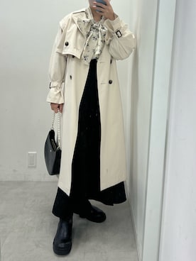 「花柄」｜「アイテム（トレンチコート）」を使った、江口光代さん（レディース・162cm）の春コーディネート