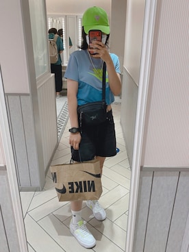 「Guess（ゲス）のアイテム（キャップ）」を使った、3y0さん（レディース・165cm）の夏コーディネート
