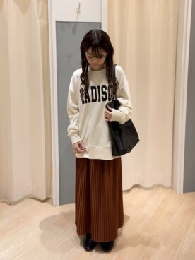 「Samansa Mos2 blue（サマンサモスモスブルー）のアイテム（スカート、オレンジ系）」を使った、つじあやのさん（レディース・149cm）の秋コーディネート