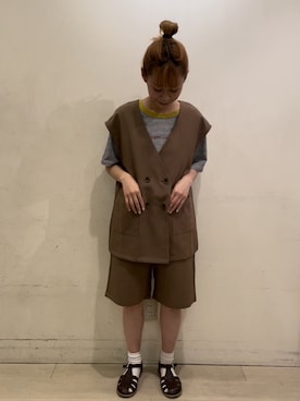 「アイテム（その他アウター、ブラウン系）」を使った、つじあやのさん（レディース・149cm）の夏コーディネート