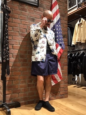 「schott(ショット)のアイテム(ブレスレット)」を使った、総料理長(schottのイケオジ)さん(メンズ・170cm)の夏コーディネート