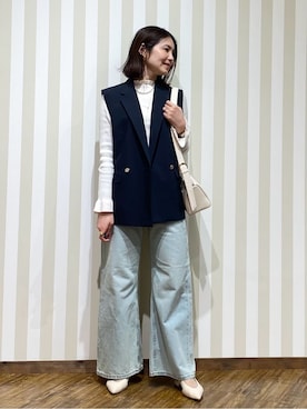 「SHOO・LA・RUE（シューラルー）の【セットアップ可/S-LL/洗濯機可】サッと軽やかに羽織りやすいWブレストジレ（ベスト、ブルー系）」を使った、SAOさん（レディース・163cm）の冬コーディネート