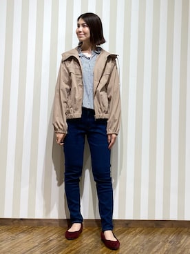 「アイテム（その他シューズ、レッド系）」を使った、SAOさん（レディース・163cm）の秋コーディネート