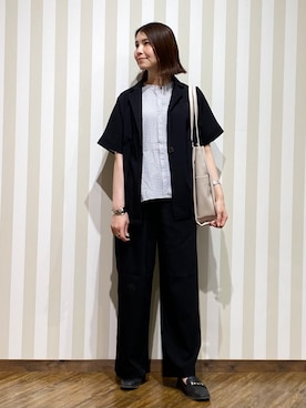 「SHOO・LA・RUE（シューラルー）の【高レビュー/洗濯機可/セットアップ可】軽凛(かろりん) ひんやり半袖ジャケット（テーラードジャケット、ブラック系）」を使った、SAOさん（レディース・163cm）の夏コーディネート