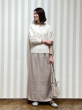 「SHOO・LA・RUE（シューラルー）の【洗濯機可/S-LL】軽やかでさらっとしたタッチ すっきり見えドルマンニット（ニット/セーター、ホワイト系）」を使った、SAOさん（レディース・163cm）の春コーディネート