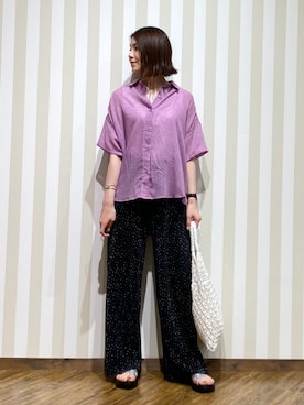 「SHOO・LA・RUE（シューラルー）の【体型カバー】柔らかな透け感 ヒップがすっぽり隠れる 5分袖シャツ（シャツ/ブラウス、ピンク系）」を使った、SAOさん（レディース・163cm）の春コーディネート