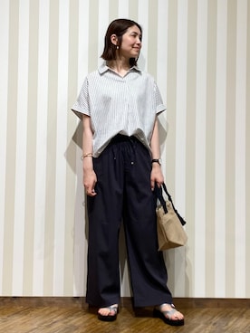 「SHOO・LA・RUE（シューラルー）の【ひんやり/UV】インせず着られる フレンチリネンスキッパーシャツ（シャツ/ブラウス、ホワイト系）」を使った、SAOさん（レディース・163cm）の春コーディネート