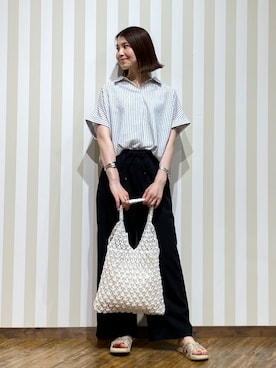 「SHOO・LA・RUE（シューラルー）の【ひんやり/UV】インせず着られる フレンチリネンスキッパーシャツ（シャツ/ブラウス、ホワイト系）」を使った、SAOさん（レディース・163cm）の夏コーディネート