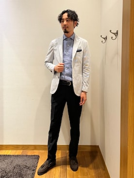 「アイテム（テーラードジャケット）」を使った、日高さん（メンズ・180cm）の夏コーディネート