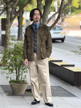 「SHIPS（シップス）のアイテム（パンツ）」を使った、日高さん（メンズ・180cm）の春コーディネート