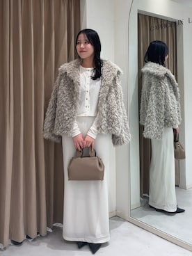 「CAPRICIEUX LE'MAGE（カプリシューレマージュ）のベロアカーディガン（Tシャツ/カットソー）」を使った、miolemageさん（レディース・163cm）の秋コーディネート