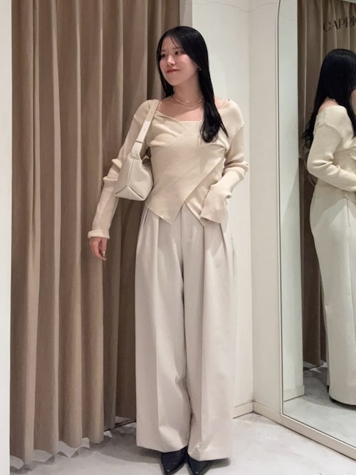 新色/ライトベージュ・グレー】クロスVネックニット（ニット/セーター