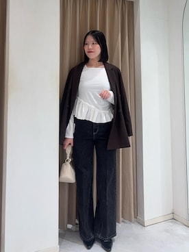 「CAPRICIEUX LE'MAGE（カプリシューレマージュ）のアイテム（デニムパンツ）」を使った、miolemageさん（レディース・163cm）の秋コーディネート