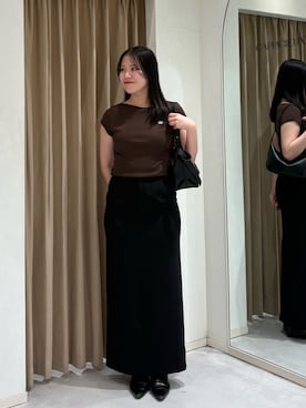 「CAPRICIEUX LE'MAGE（カプリシューレマージュ）のアイテム（スカート）」を使った、miolemageさん（レディース・163cm）の夏コーディネート
