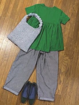 「GU（ジーユー）のアイテム（その他パンツ、ブルー系）」を使った、gashさん（レディース・157cm）の秋コーディネート
