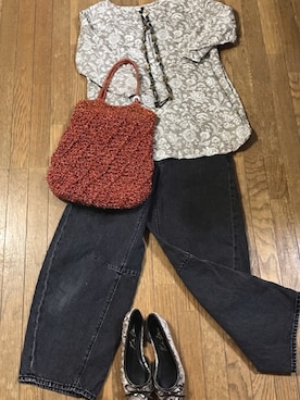 「UNIQLO（ユニクロ）のアイテム（シャツ/ブラウス、ベージュ系）」を使った、gashさん（レディース・157cm）の春コーディネート