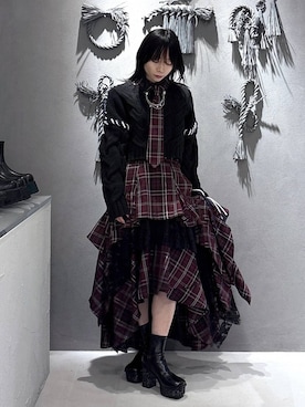 「アイテム（ブローチ/コサージュ）」を使った、hisaさん（レディース・152cm）の冬コーディネート