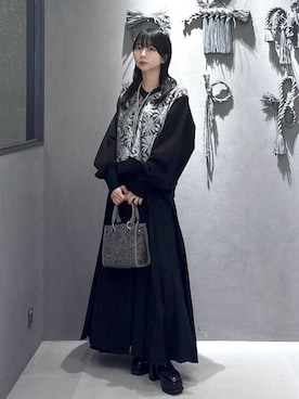 「アイテム（スウェット、シルバー系）」を使った、hisaさん（レディース・152cm）の秋コーディネート