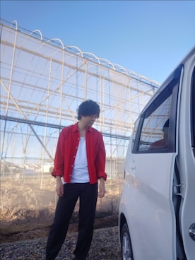 「BED J.W. FORD（ベッドフォード）のアイテム（シャツ/ブラウス、レッド系）」を使った、Keyさん（メンズ・175cm）の秋コーディネート