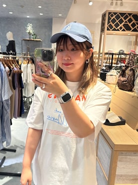 「アイテム（帽子）」を使った、たかみなさん（レディース・166cm・30代）の夏コーディネート