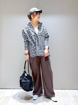 「アイテム（帽子）」を使った、たかみなさん（レディース・166cm・30代）の秋コーディネート