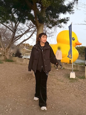 「旅行」｜たかみなさん（レディース・166cm）の冬コーディネート