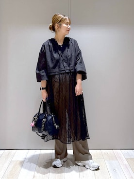 「アイテム（ママ＆ベビー）」を使った、たかみなさん（レディース・166cm）の秋コーディネート