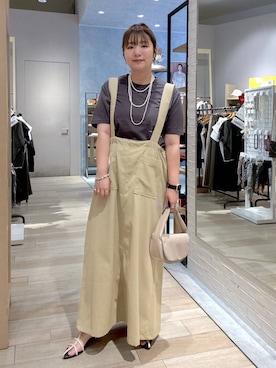 「アイテム（ブレスレット）」を使った、たかみなさん（レディース・166cm・30代）の夏コーディネート