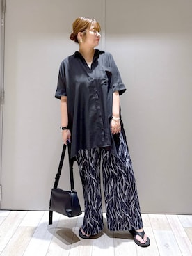 「LEPSIM（レプシィム）のアイテム」を使った、たかみなさん（レディース・166cm）の夏コーディネート