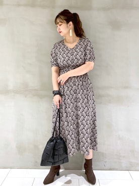 「andemiu」｜「アイテム（その他）」を使った、たかみなさん（レディース・166cm）の秋コーディネート