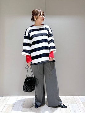 「アイテム（スラックス）」を使った、たかみなさん（レディース・166cm・30代）の夏コーディネート