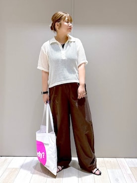 「LEPSIM（レプシィム）のアイテム」を使った、たかみなさん（レディース・166cm）の夏コーディネート